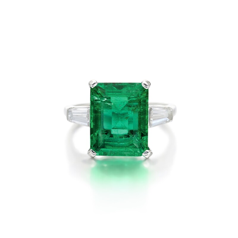 The Ultimate Luxury Guide to Buying Gemstone Engagement Rings Jewelry