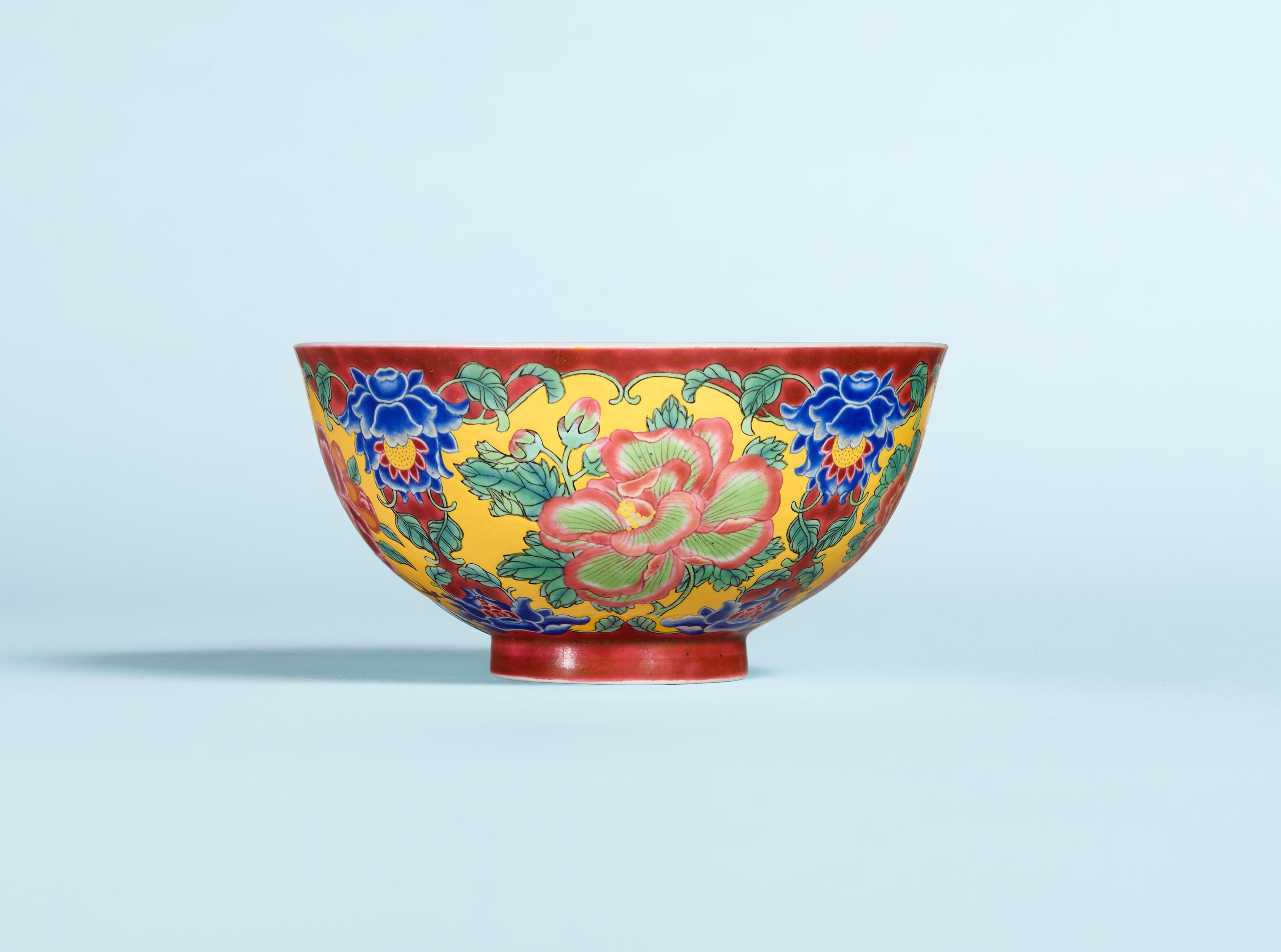 ◇中国美術 Sotheby'sオークションカタログ3冊 2005年香港◇ ◇Chinese Art Sotheby's Auction Catalogues (3 volumes) 2005