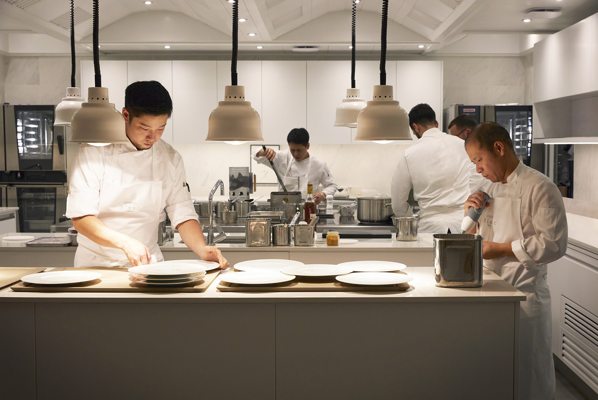 The Epicurean's Atlas: Le Restaurant Blanc | The Epicurean's Atlas