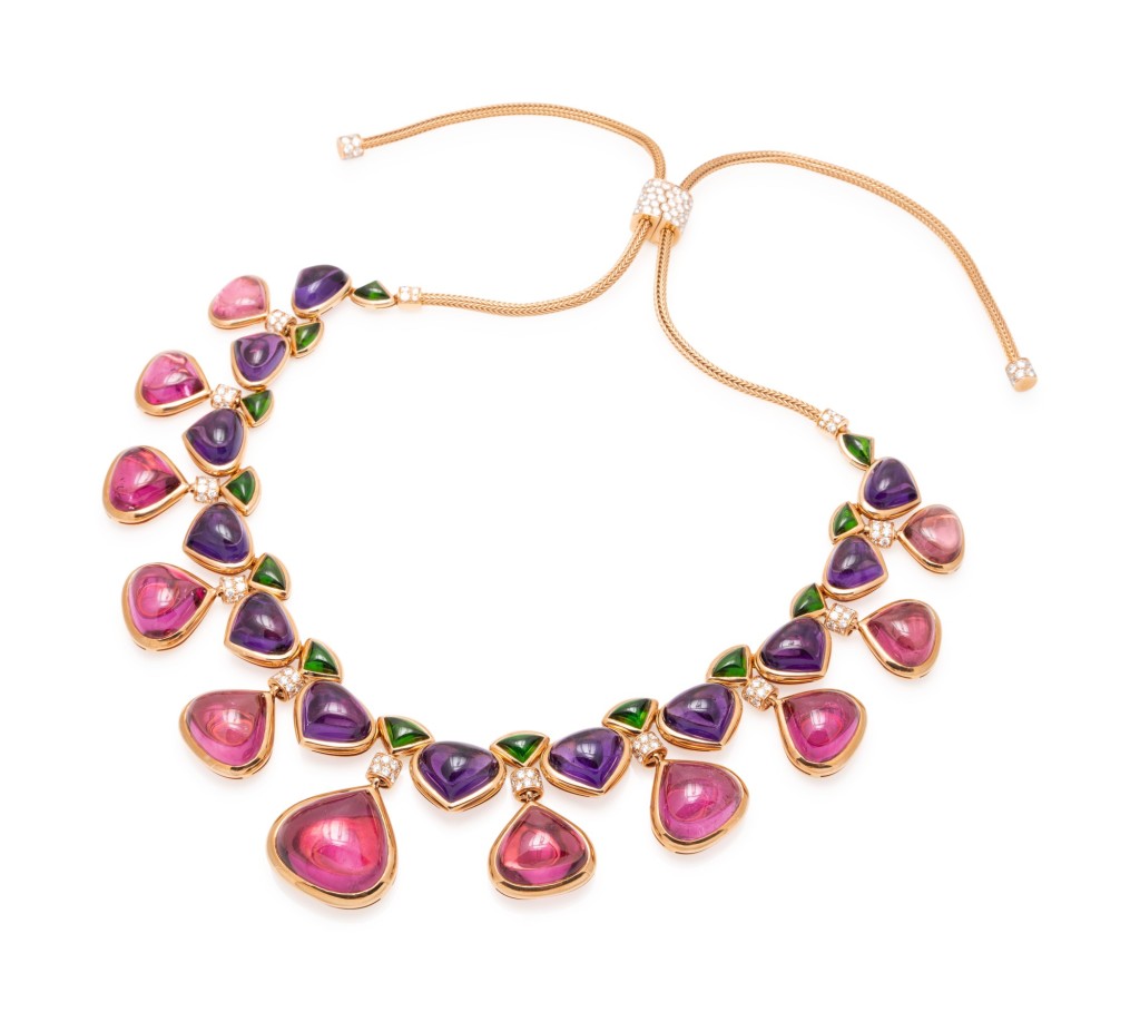 колье латунь. узнаваемые украшения. скандинавские украшения с камнями. бижутерия для женщин. узнаваемые украшения.