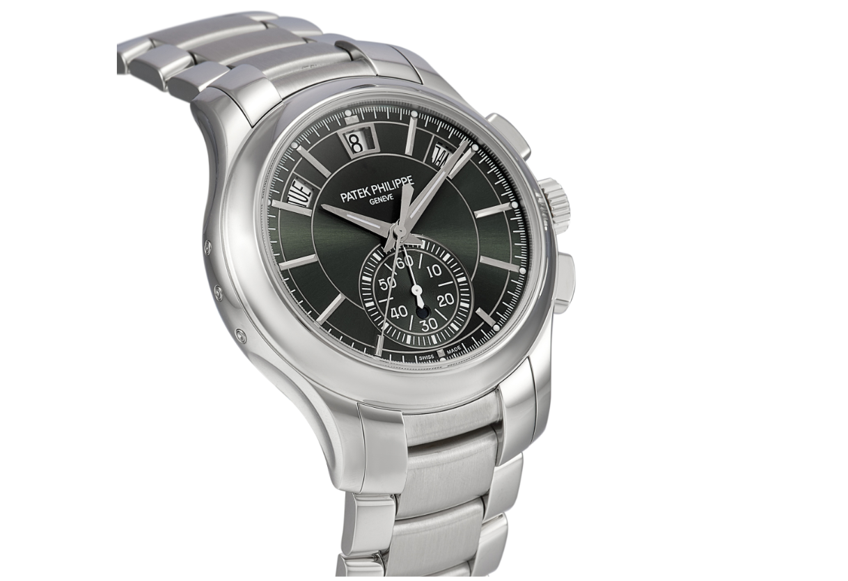 時計 Patek Philippe Nautilus New In: Exceptional Patek Philippe Watches Available Now