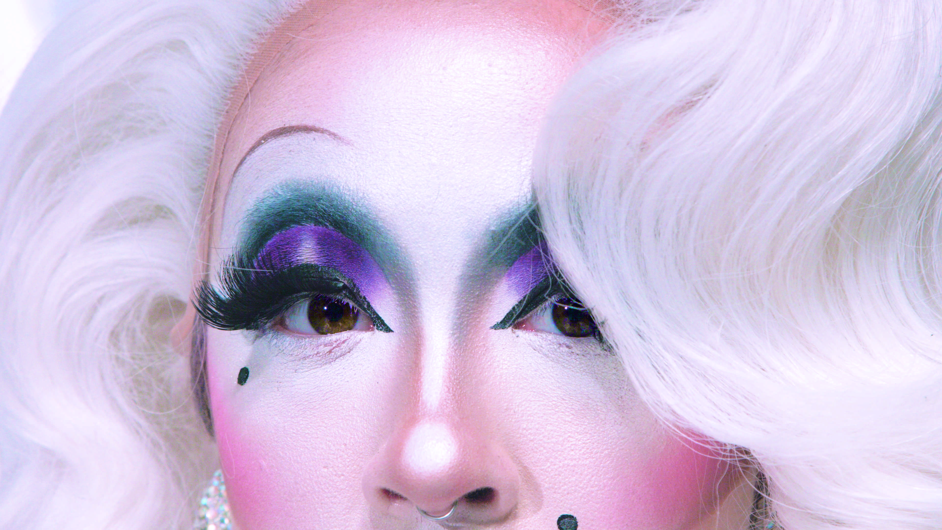 リタ The Man Behind the YBAs and the Power of Speculative Fiction, Jon