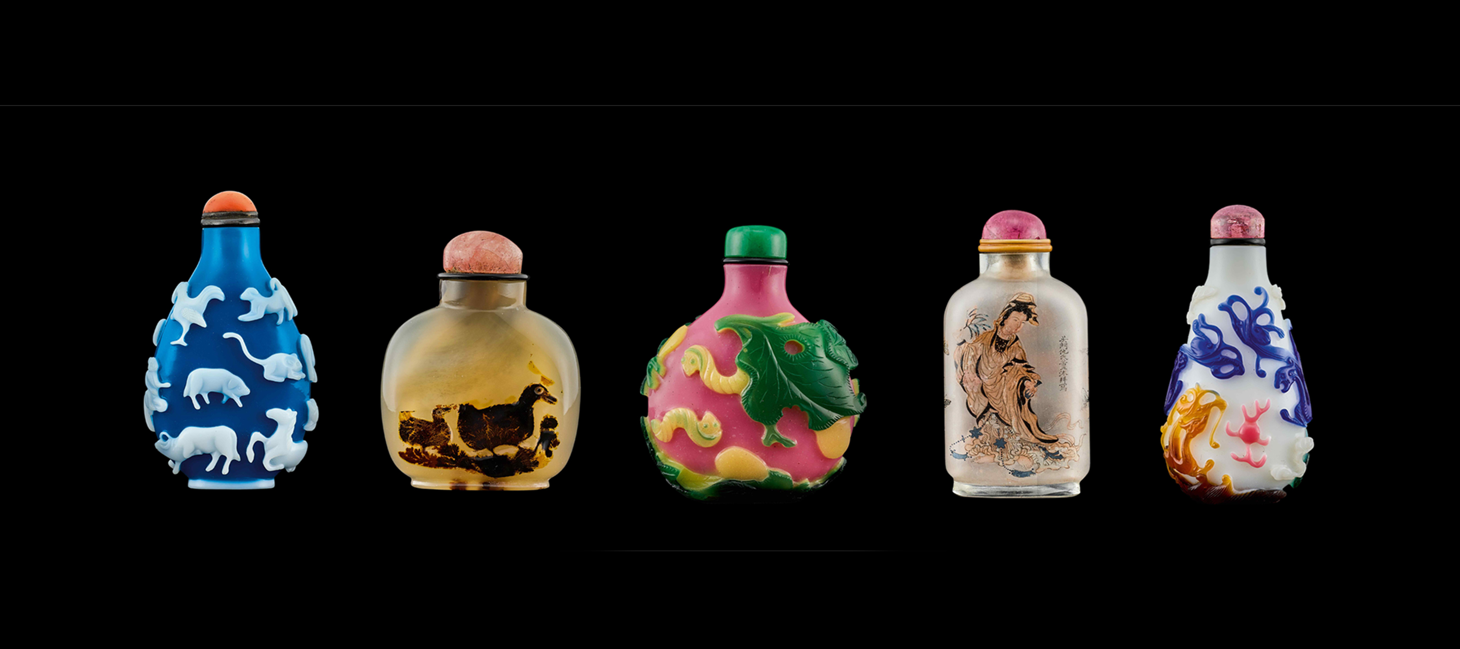 Snuff Bottles from the Tuyet Nguyet and Stephen Markbreiter Collection