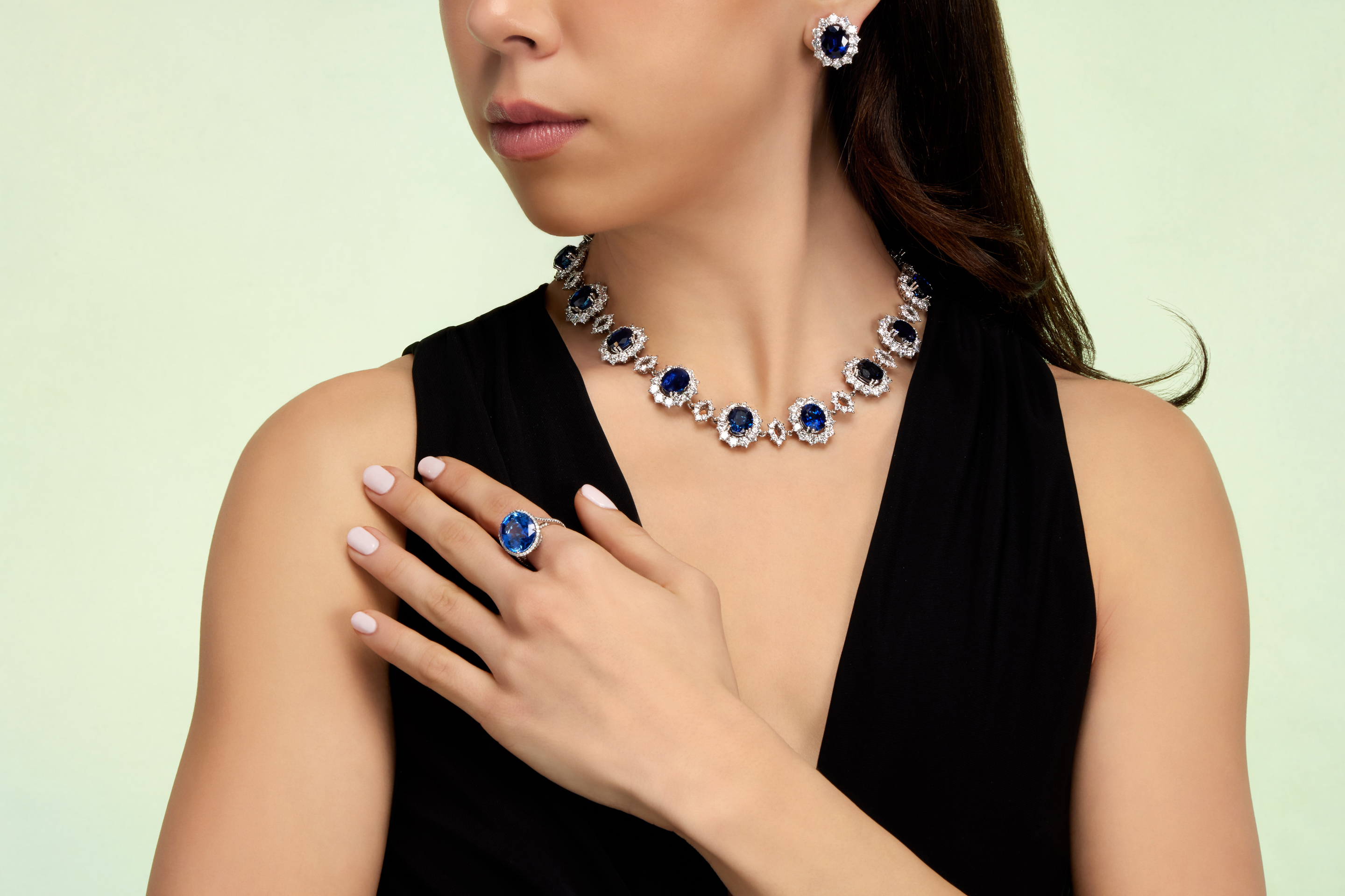 Type: featured Category: Jewelry Sapphire Jewelry: A Collector’s Guide to the World’s Most Coveted Blue Gemstone