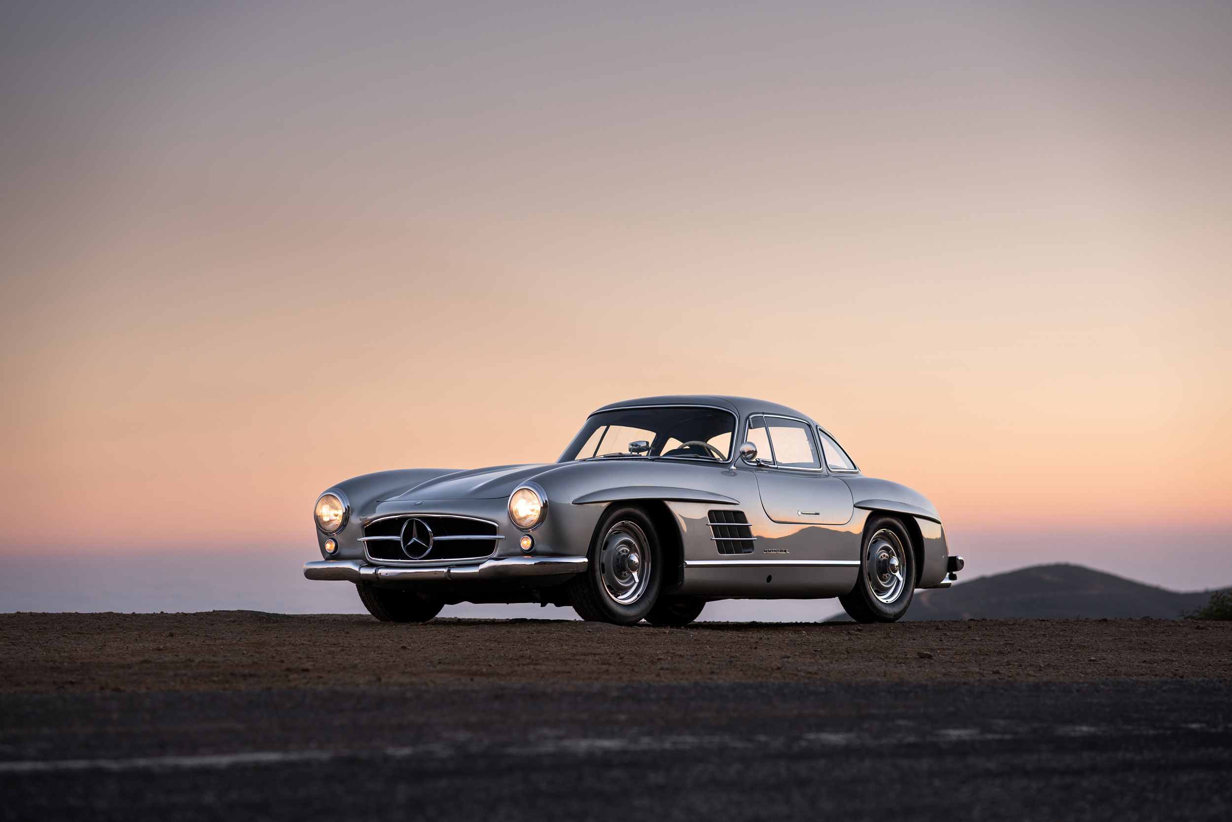 洋書 Mercedes-Benz 300SL: History Mercedes-Benz 300 SL racing sports car (198 series, 1954 to