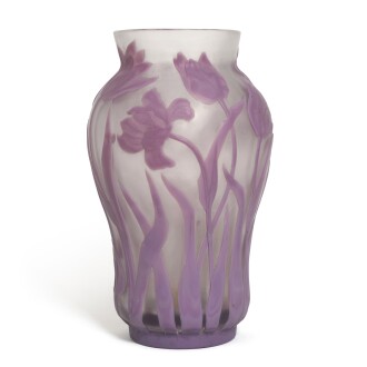 View 1 of Lot 563: A cameo glass tulip vase, Imperial Glass Works, St Petersburg, period of Nicholas II (1896-1917), 1900