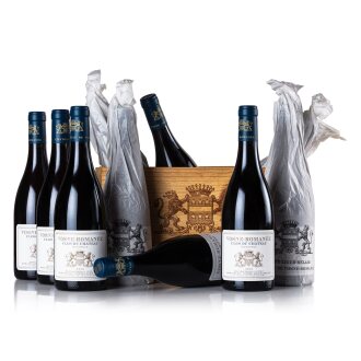 View 1 of Lot 90: Vosne Romanée, Clos du Château 2015 Domaine du Comte Liger-Belair (12 BT)