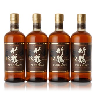 View 1 of Lot 6311: 竹鶴 Nikka Taketsuru 12 Years Old 40.0 abv NV (4 BT70)