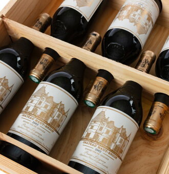 View 1 of Lot 487: Château Haut Brion Blanc 2002  (6 BT)