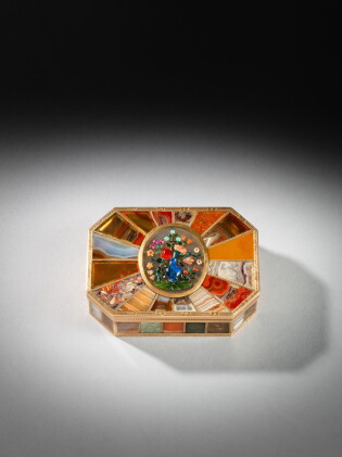 Catalog image of Boîte 'Steinkabinett' en or et pierres dures par Johann Christian Neuber, Dresd…