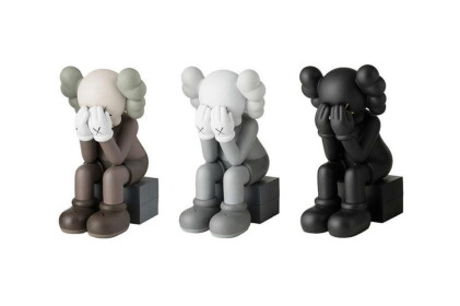 Catalog image of kaws | companion: passing through (set of three)