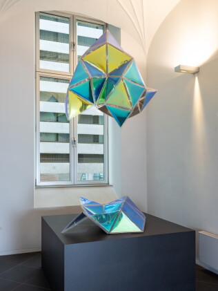 Catalog image of Solaris
