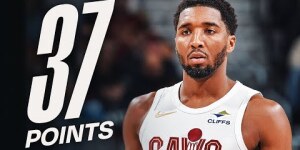 Donovan Mitchell's 37-PT Performance vs Hawks | November 2, 2025