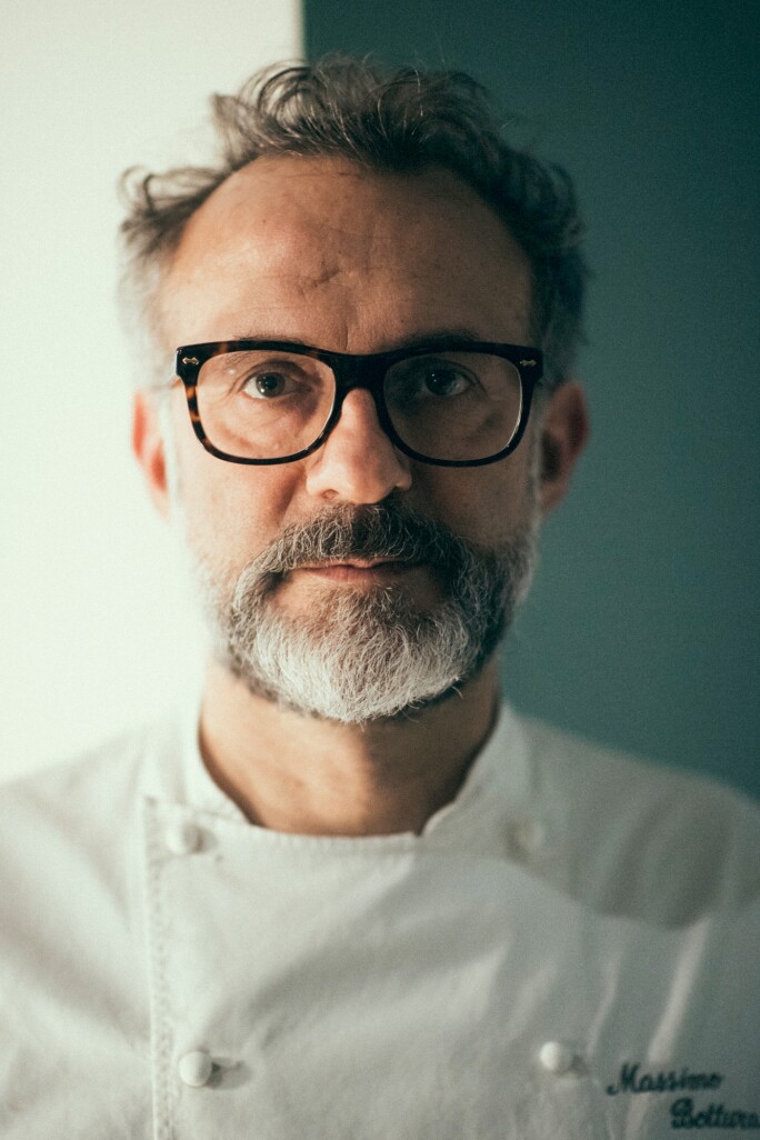 SMG1909-Massimo-Massimo-Bottura_credits-CALLO-ALBANESE-_-SUEO.jpg