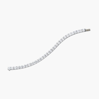 View 1 of Lot 7: Diamond Bracelet 