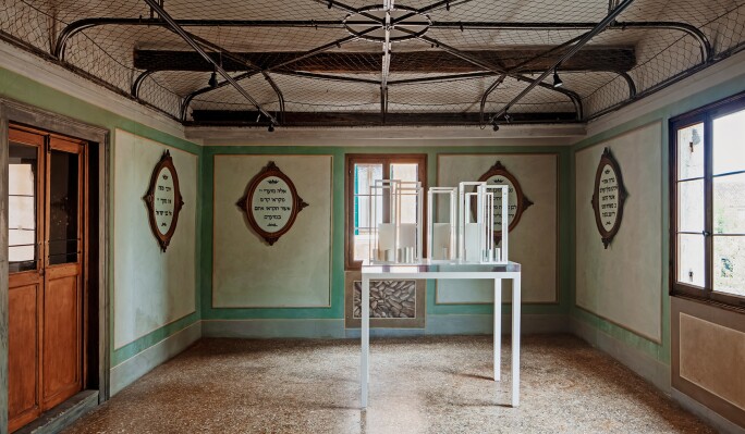 edmund-de-waal-venetian-ghetto-p.jpg