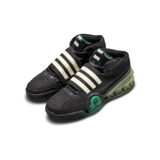 View 1 of Lot 812: adidas Kevin Garnett Game Worn TS Bounce Commander 