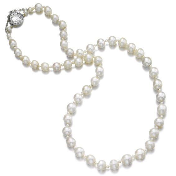 Impressive natural pearl and diamond necklace
