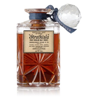 View 1 of Lot 6133: Strathisla Gordon & Macphail Crystal Decanter 40.0 abv 1937 (1 BT75)