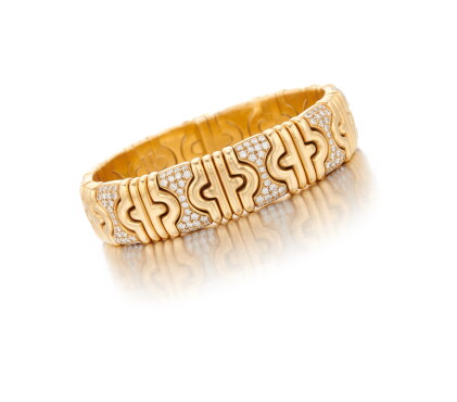 Catalog image of bulgari | diamond dracelet 'parentesi' (bracciale con diamanti 'parentesi')