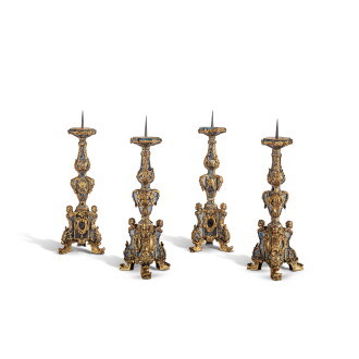 View 1 of Lot 216: Suite de quatre piques-cierges en métal doré et imitation du lapis lazuli, Italie, XVIIe siècle