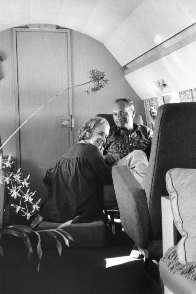 Bunny and Jean on her private jet ca 1970.jpg