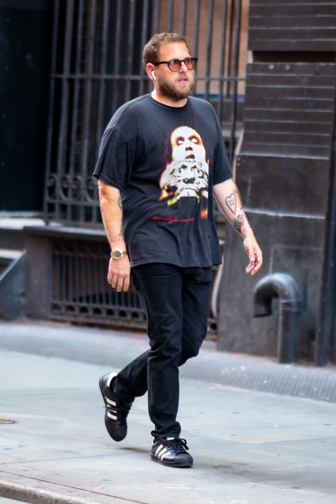 JONAH HILL SPORTING A ROLEX DAYTONA REFERENCE 116508. VIEW UPCOMING DAYTONA LOTS NOW. GOTHAM/GC IMAGES