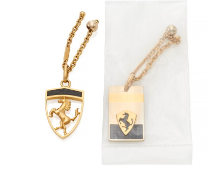 Catalog image of two pendant/ keychains (due pendenti/portachiavi) | ferrari