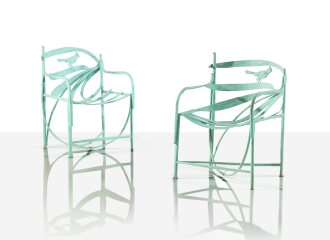 View 1 of Lot 18: Paire de Fauteuils Williamsburg