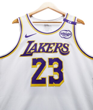 View 2 of Auction: NBA Auctions Premier: The Return