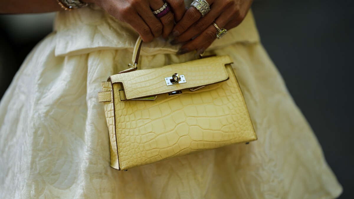 Auth Spa - Dịch Vụ Spa Túi Xách, Giày Dép Authentic Tại HCM. Hermès Mini Kelly: Modern Must-Have | Handbags & Accessories | Sotheby's