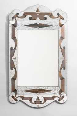 View 1 of Lot 428: Miroir