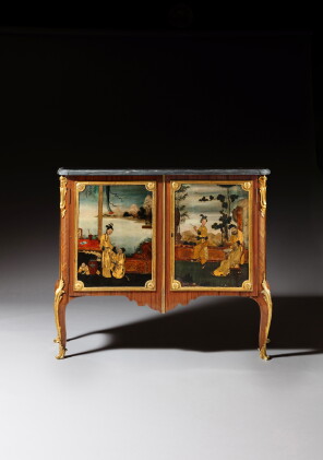 Catalog image of Commode à vantaux en placage de bois de rose, bois de violette, amarante et lou…