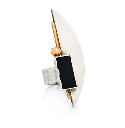 Catalog image of Bague argent, or et laque