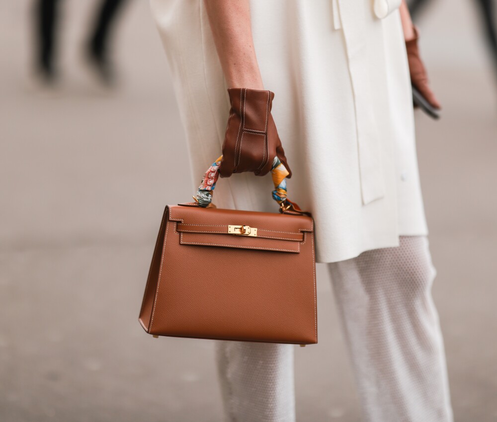 Auth Spa - Dịch Vụ Spa Túi Xách, Giày Dép Authentic Tại HCM. Gift a Forever Classic Hermès Bag | Handbags & Fashion | Sotheby's