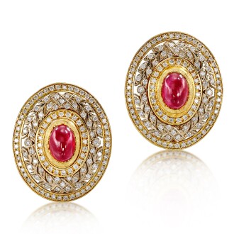 View 1 of Lot 2952: Pair of Ruby and Diamond Ear Clips | 馬里奧 布契拉提 | 紅寶石 配 鑽石 耳夹一對