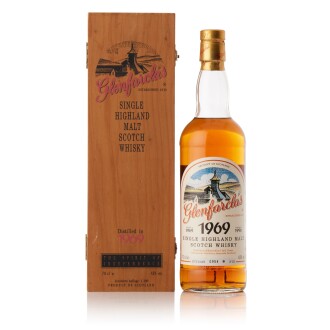 View 1 of Lot 6171: Glenfarclas Limited Edition 43.0 abv 1969 (1 BT70)