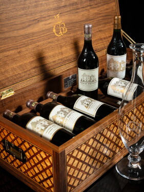 View 1 of Lot 226: Wine & Experience 3 | A collector’s Wine and Art Journey (8 BT)
