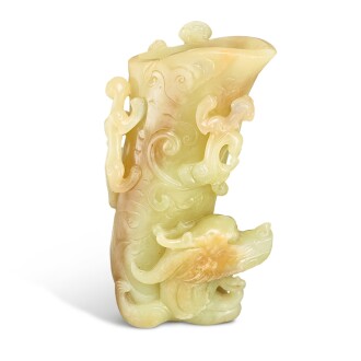 View 1 of Lot 3617: A yellow jade 'dragon' rhyton Qing dynasty, Qianlong period | 清乾隆 黃玉龍首盃