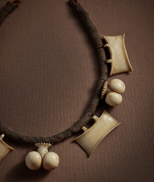 View 2 of Auction: Art of Africa, Oceania, and the Americas