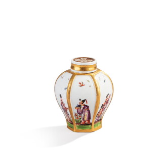 View 1 of Lot 522: A Meissen porcelain chinoiserie hexagonal tea canister and cover, circa 1725