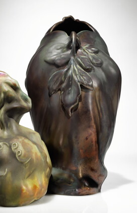 Catalog image of ernest bussière | "bractée d’ombelle” vase