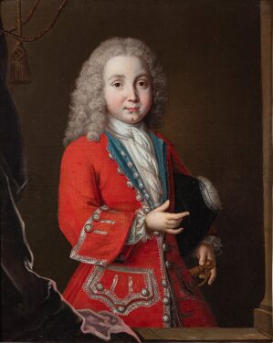View 1 of Lot 131: Portrait d'enfant portant un uniforme rouge