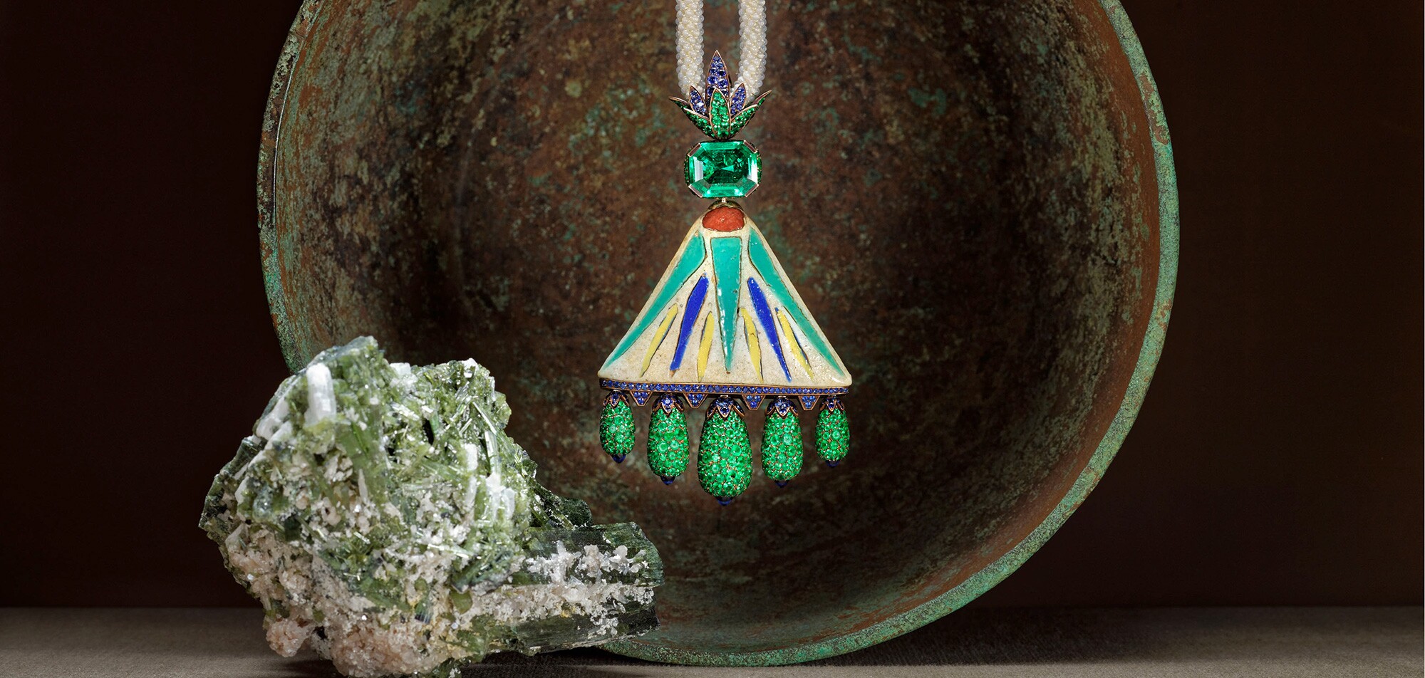 hemmerle-faience-necklace.jpg
