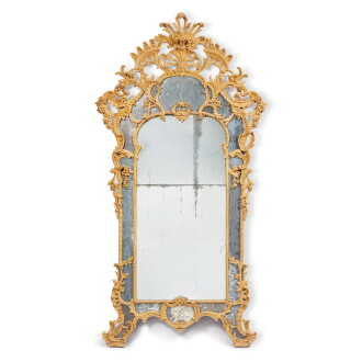View 1 of Lot 8: Miroir en bois peint, travail italien, Piémont, vers 1750
