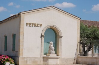 View 1 of Lot 125:  Petrus 2010  (6 BT)