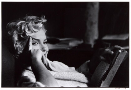 Catalog image of elliott erwitt | 'marilyn monroe', new york, 1956