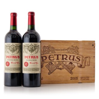 View 1 of Lot 9262: Petrus 2005 (6 BT)