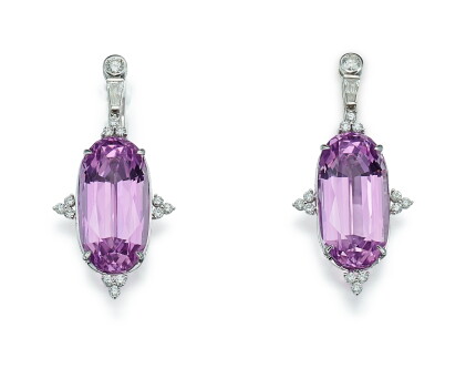 Catalog image of pair of kunzite and diamond earrings | 紫鋰輝石 配 鑽石 吊耳環一對
