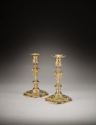 Catalog image of Paire de flambeaux en vermeil par Paul de Lamerie, Londres, 1739
